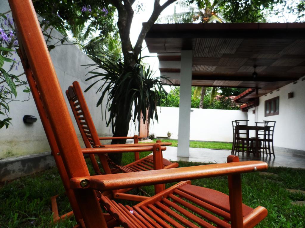 Summer Dew Villa Talpe Exterior foto