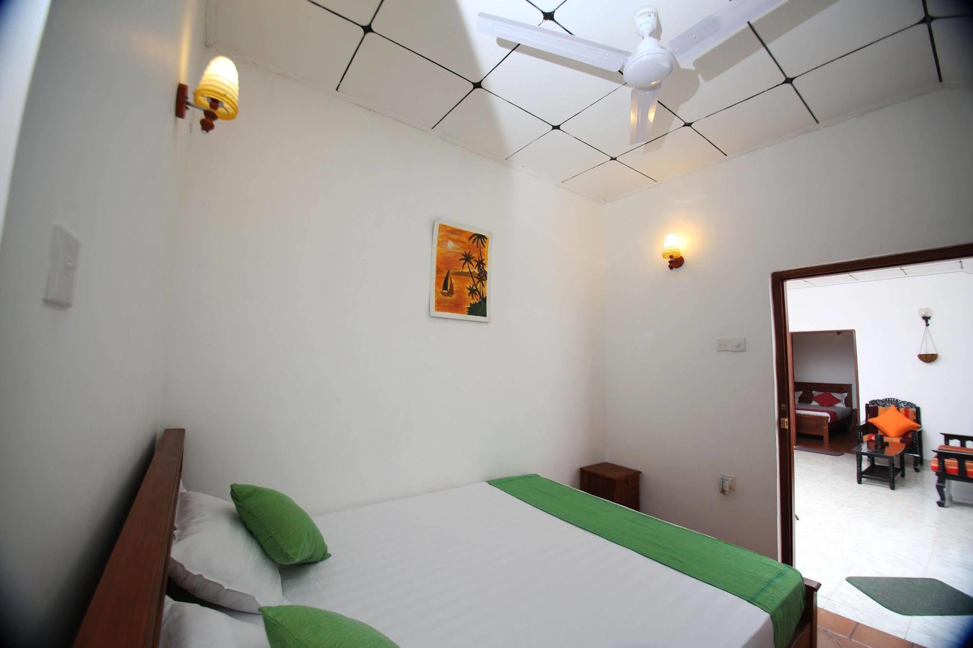 Summer Dew Villa Talpe Exterior foto
